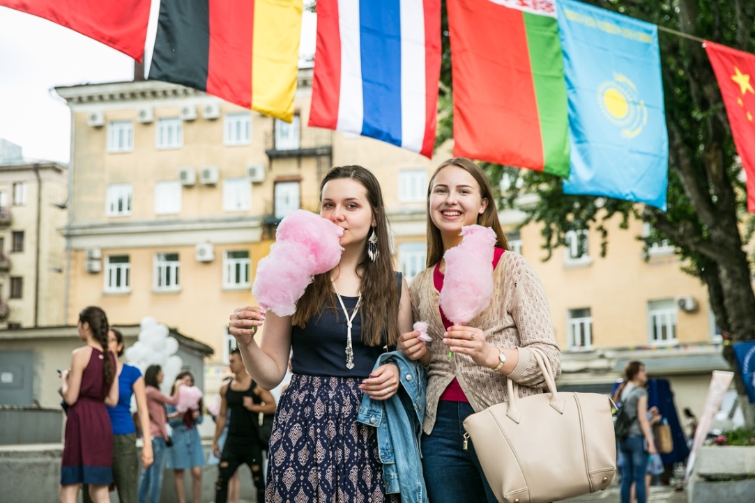 Вышка объединит народы Иллюстрация к новости: Вышка объединит народы