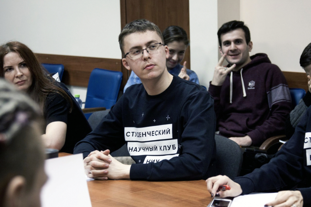 В Вышке появился cтуденческий Научный клуб Иллюстрация к новости: В Вышке появился cтуденческий Научный клуб