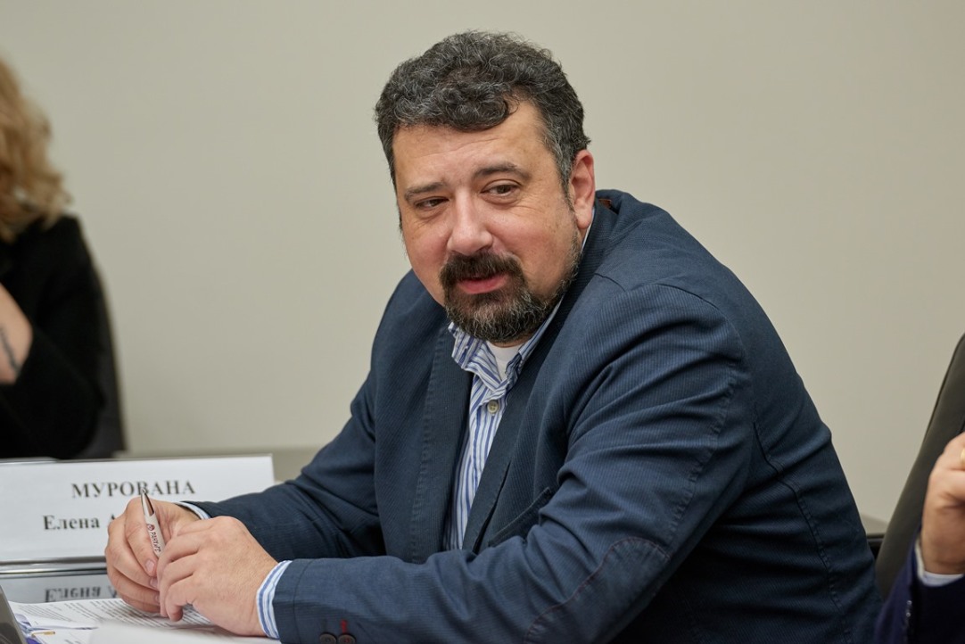 Заведующий лабораторией Вышки Александр Милкус возглавил общественный совет Министерства просвещения Иллюстрация к новости: Заведующий лабораторией Вышки Александр Милкус возглавил общественный совет Министерства просвещения