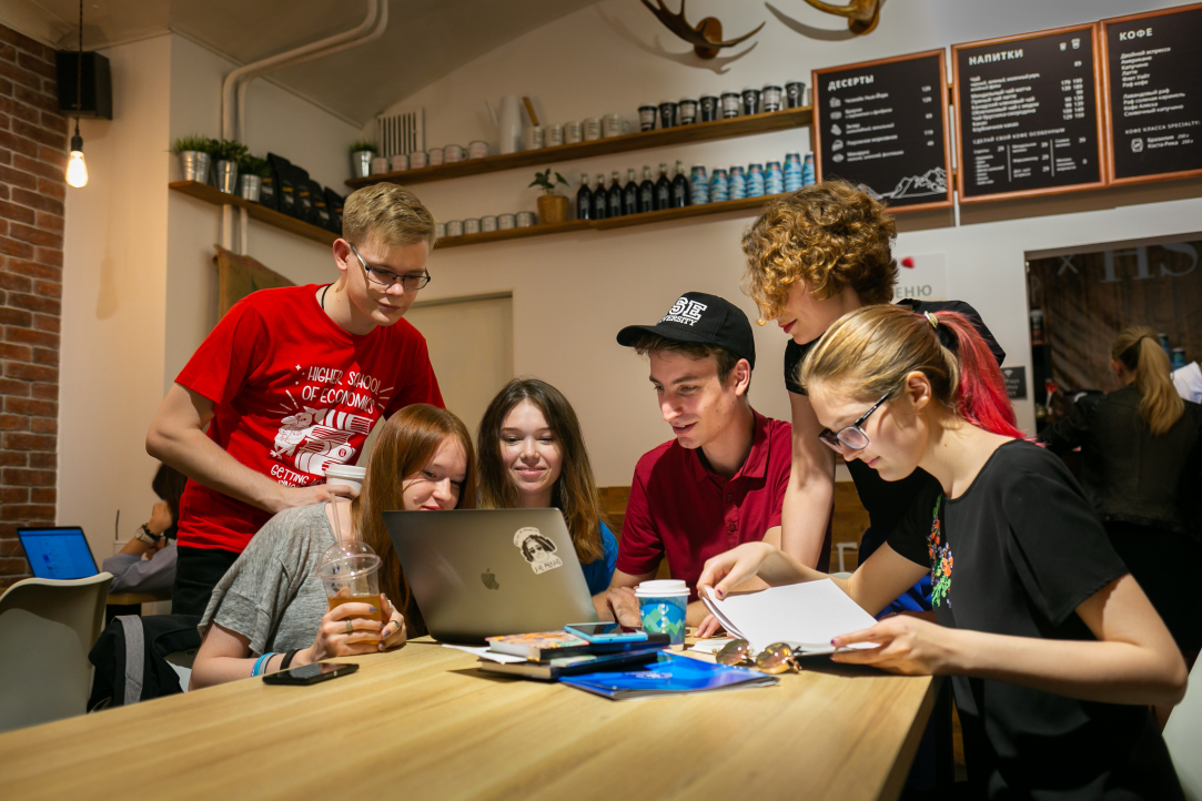 Adapting to a New Habitat: Resources for International Students at HSE Illustration for news: Adapting to a New Habitat: Resources for International Students at HSE