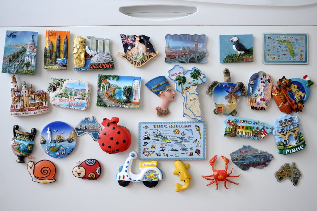 The Museum on Your Fridge: Take the Gift Shop Quiz and Find out How Souvenirs Shape St. Petersburg’s Image Illustration for news: The Museum on Your Fridge: Take the Gift Shop Quiz and Find out How Souvenirs Shape St. Petersburg’s Image