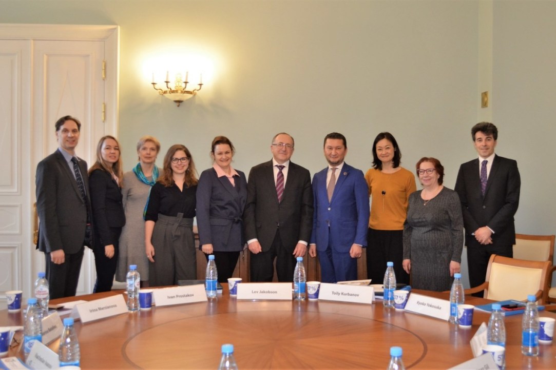 HSE University and United Nations Volunteer Programme Sign Cooperation Agreement Illustration for news: HSE University and United Nations Volunteer Programme Sign Cooperation Agreement