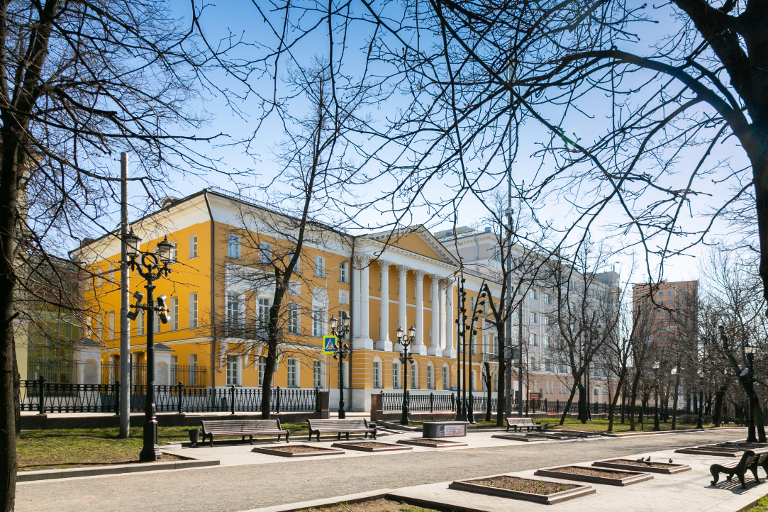 Образовательные программы ВШЭ прошли государственную аккредитацию Иллюстрация к новости: Образовательные программы ВШЭ прошли государственную аккредитацию