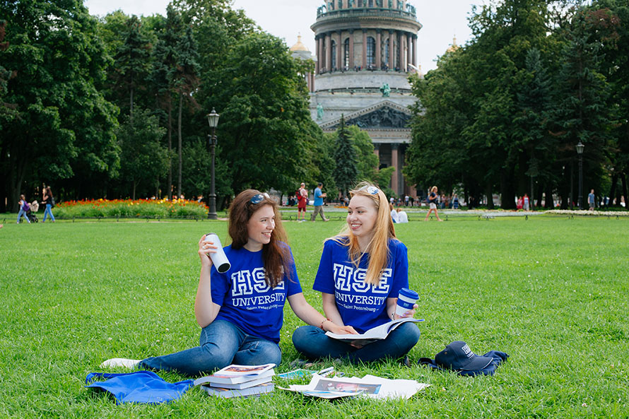 HSE University – St. Petersburg Launches Three New Double Degree Tracks Illustration for news: HSE University – St. Petersburg Launches Three New Double Degree Tracks