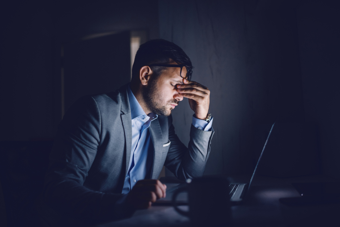 Workaholism Leads to Mental and Physical Health Problems: Work Addiction Risk Depends on Occupation Illustration for news: Workaholism Leads to Mental and Physical Health Problems: Work Addiction Risk Depends on Occupation