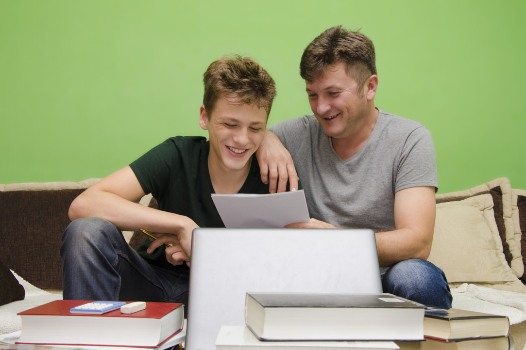 От тотального к рациональному: как родительский контроль влияет на успехи старшеклассников Иллюстрация к новости: От тотального к рациональному: как родительский контроль влияет на успехи старшеклассников