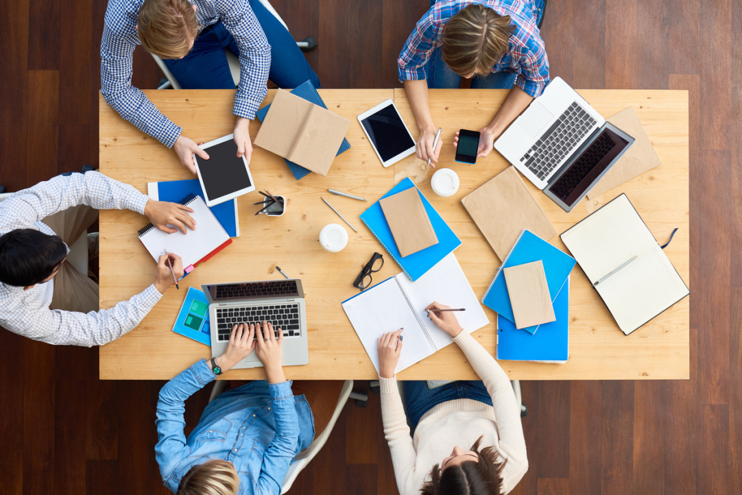 Collective Conscious: Advantages and Drawbacks of Studying in Small Groups Illustration for news: Collective Conscious: Advantages and Drawbacks of Studying in Small Groups