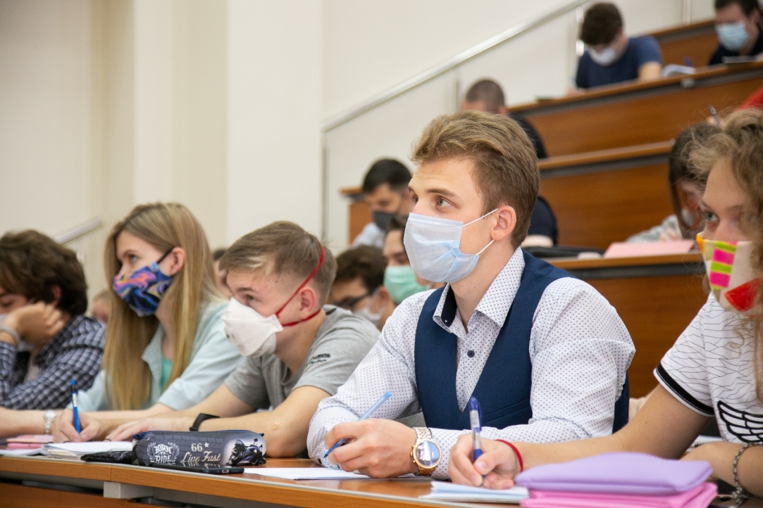 Online Courses, ESG, Digital Competencies, and More: New Opportunities at HSE University in 2022 Illustration for news: Online Courses, ESG, Digital Competencies, and More: New Opportunities at HSE University in 2022