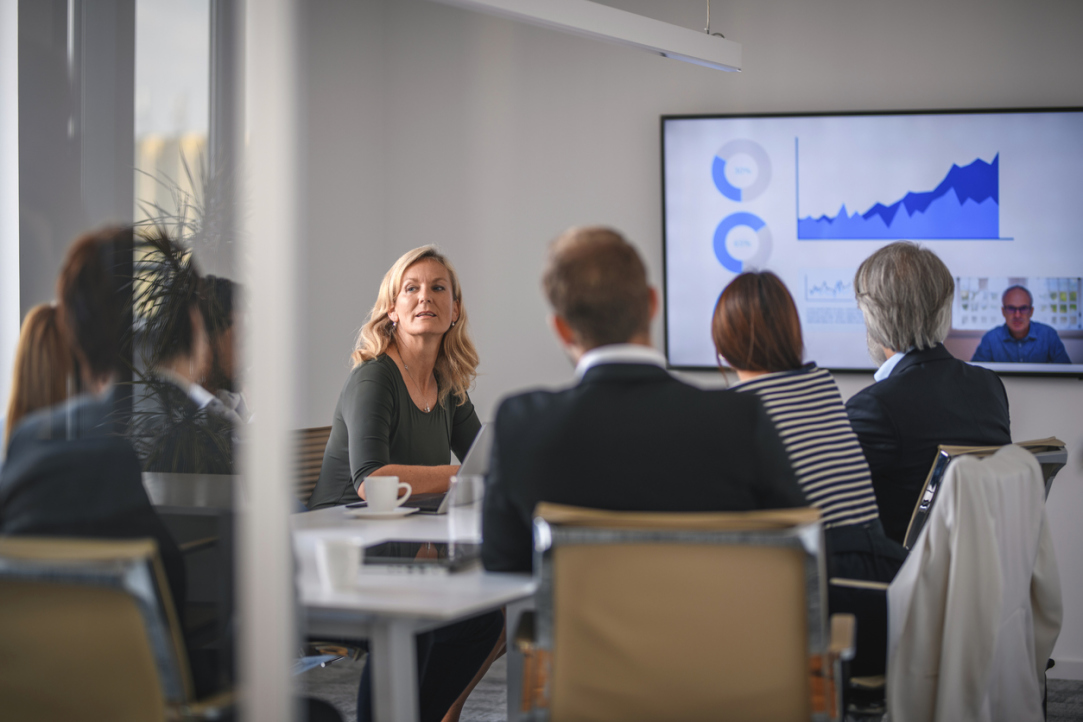 Unlike Female CEOs in Europe, Women Executives in Russia Are As Likely to Pursue Innovation As Their Male Colleagues Illustration for news: Unlike Female CEOs in Europe, Women Executives in Russia Are As Likely to Pursue Innovation As Their Male Colleagues