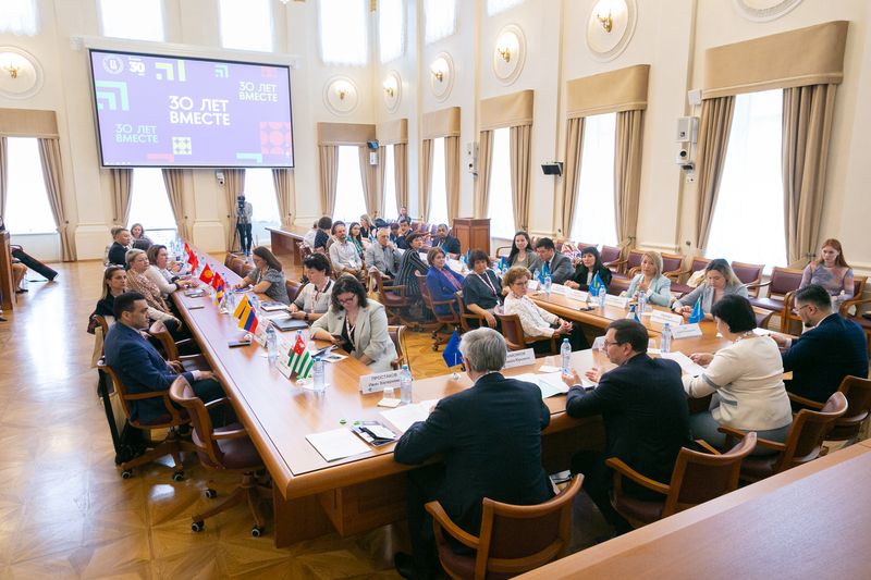 «Мы вместе. И вместе мы великая сила» Иллюстрация к новости: «Мы вместе. И вместе мы великая сила»