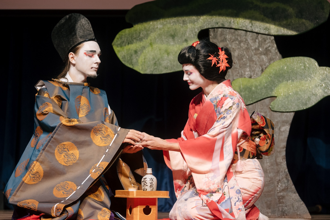 Japanese Theatre, Dance and Calligraphy at Oriental Crazy Day 2022 Illustration for news: Japanese Theatre, Dance and Calligraphy at Oriental Crazy Day 2022
