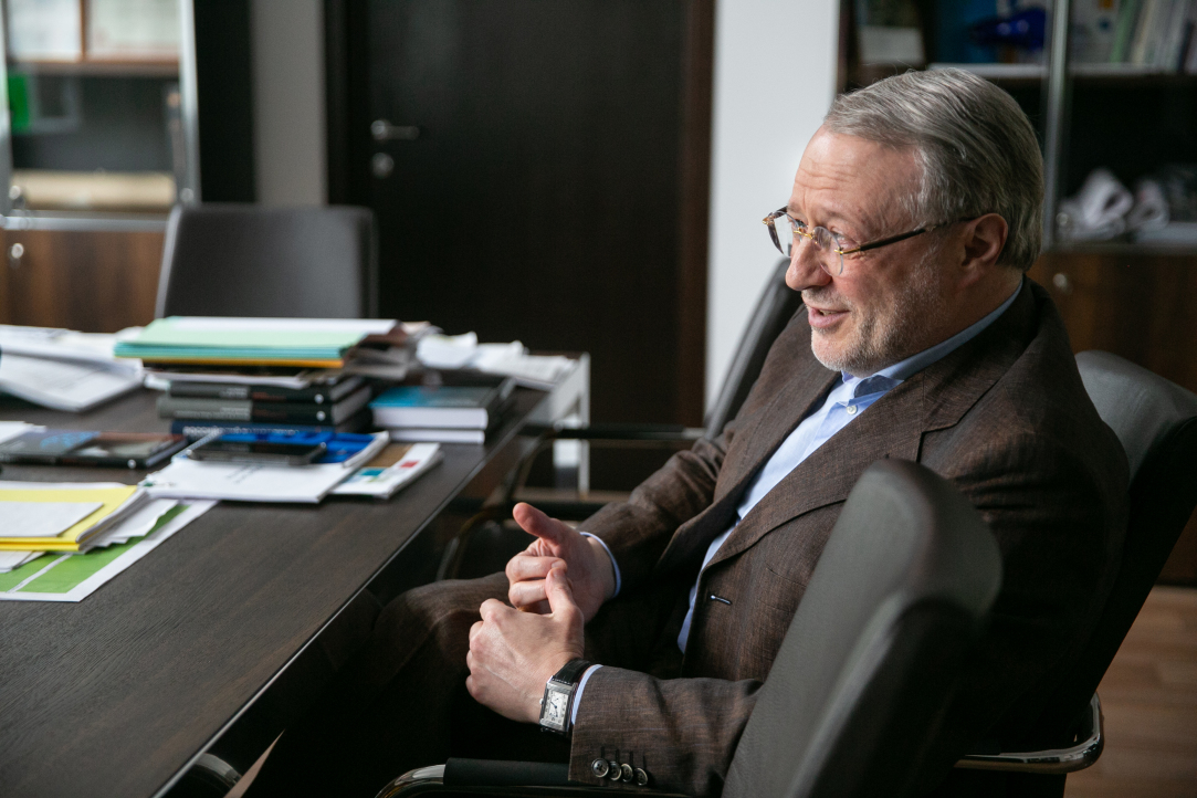 Леонид Гохберг: «На базе Вышки должен быть создан глобальный центр превосходства в сфере прогнозирования» Иллюстрация к новости: Леонид Гохберг: «На базе Вышки должен быть создан глобальный центр превосходства в сфере прогнозирования»