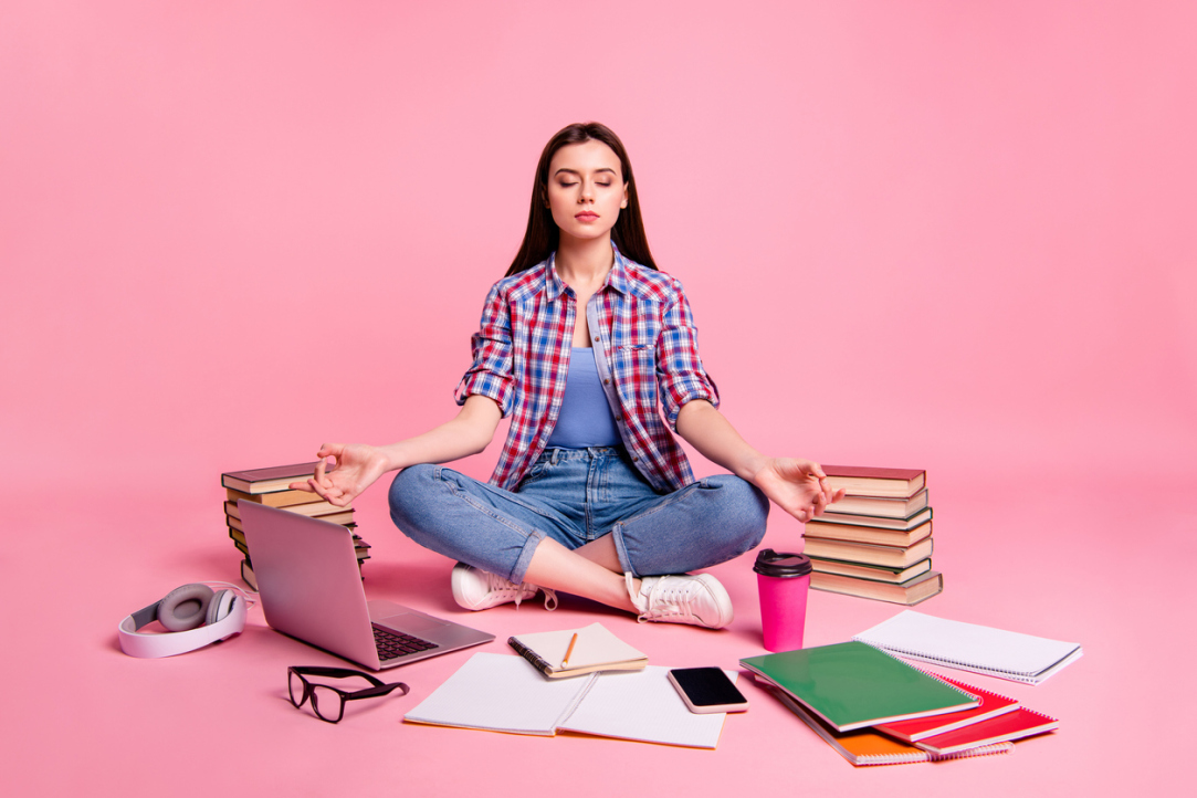 Five Things I Wish I Knew Before My First Year at HSE University-St Petersburg Illustration for news: Five Things I Wish I Knew Before My First Year at HSE University-St Petersburg