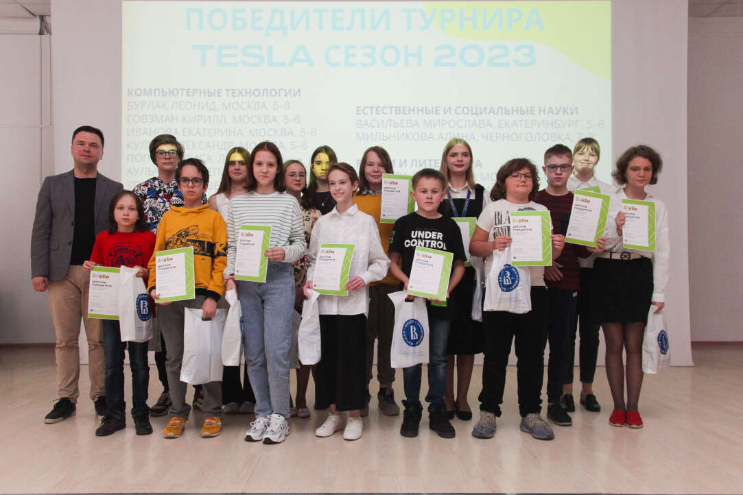 «Если школьник любопытен, то он будет много знать, и у него все получится!» Иллюстрация к новости: «Если школьник любопытен, то он будет много знать, и у него все получится!»