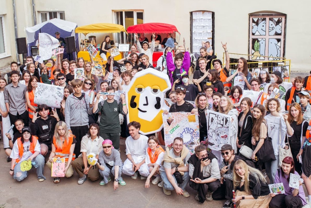 «СОГЛАСОВАНО»: роль стрит-арта в городской среде обсудили в HSE CREATIVE HUB Иллюстрация к новости: «СОГЛАСОВАНО»: роль стрит-арта в городской среде обсудили в HSE CREATIVE HUB