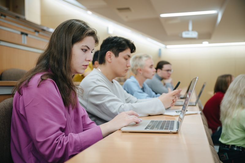 Faculty of Economic Sciences Holds Math BootCamps for Those Starting Bachelor’s and Master’s Degrees Illustration for news: Faculty of Economic Sciences Holds Math BootCamps for Those Starting Bachelor’s and Master’s Degrees