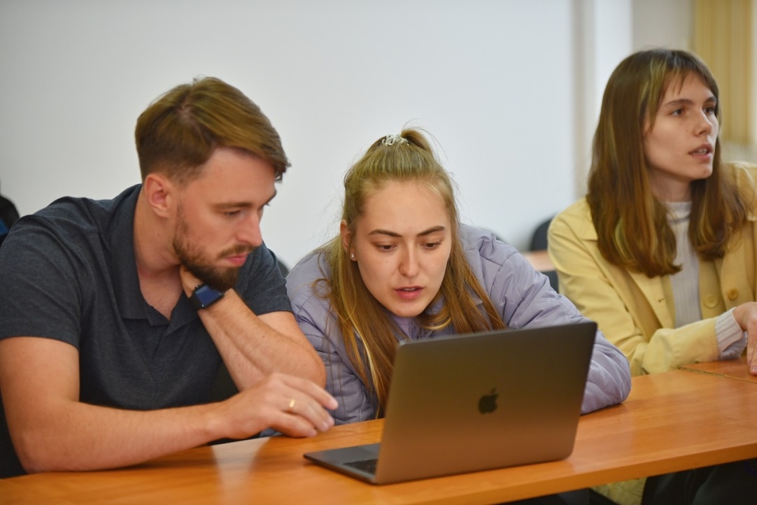 «Непростая задача — рассказать, как применяется Data Science в девелопменте» Иллюстрация к новости: «Непростая задача — рассказать, как применяется Data Science в девелопменте»