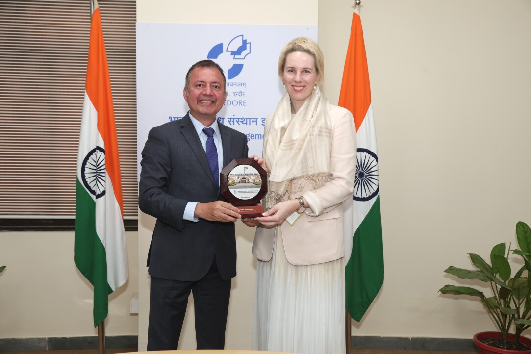 HSE University-St Petersburg and Indian Institute of Management Indore Agree to Create a Mirror Laboratory Illustration for news: HSE University-St Petersburg and Indian Institute of Management Indore Agree to Create a Mirror Laboratory