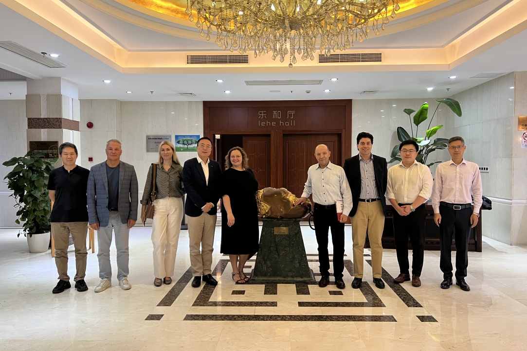 Early-Career Researchers from HSE University and Shanghai University Exchange Best Practices Illustration for news: Early-Career Researchers from HSE University and Shanghai University Exchange Best Practices