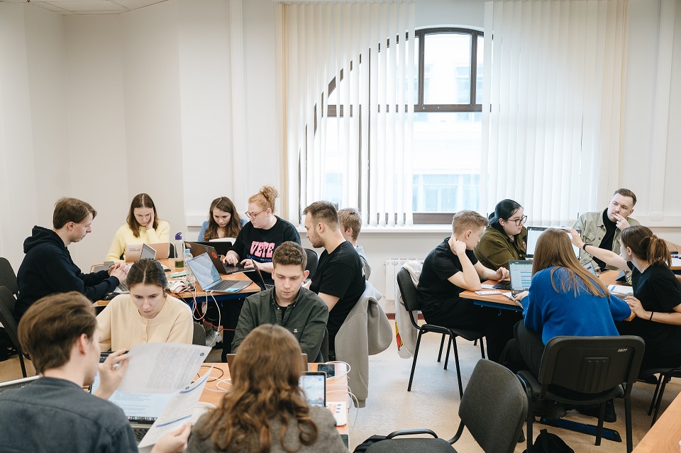 «Inno Case Hack — кульминационная точка нашей работы» Иллюстрация к новости: «Inno Case Hack — кульминационная точка нашей работы»