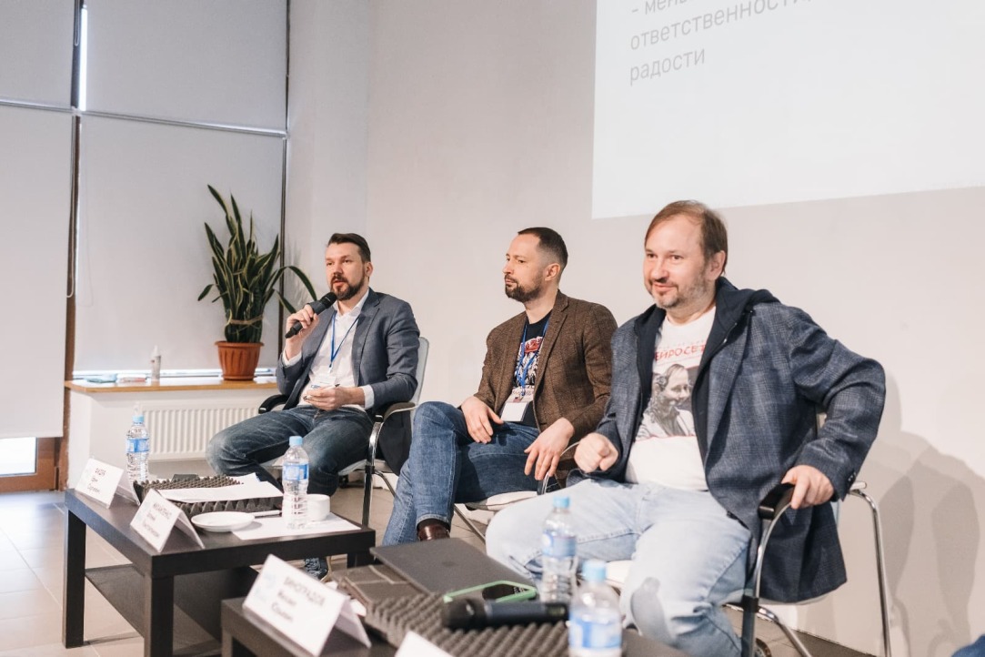 «Медведь Ерофей», проблемы с радостью и галлюцинации: ChatGPT глазами россиян Иллюстрация к новости: «Медведь Ерофей», проблемы с радостью и галлюцинации: ChatGPT глазами россиян