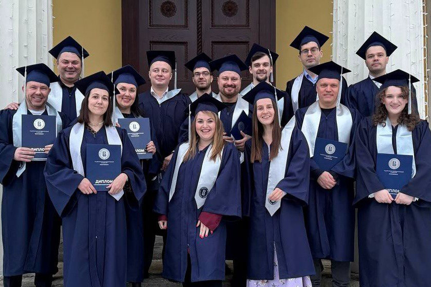 «Общая точка опоры»: в Кочубей-центре прошел выпускной ИДПО питерской Вышки Иллюстрация к новости: «Общая точка опоры»: в Кочубей-центре прошел выпускной ИДПО питерской Вышки