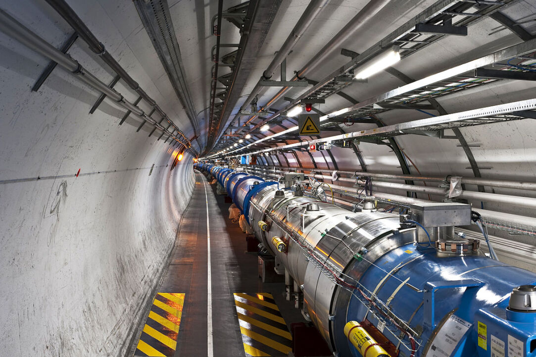 HSE Scientists Win Prestigious International Prize in Fundamental Physics Illustration for news: HSE Scientists Win Prestigious International Prize in Fundamental Physics